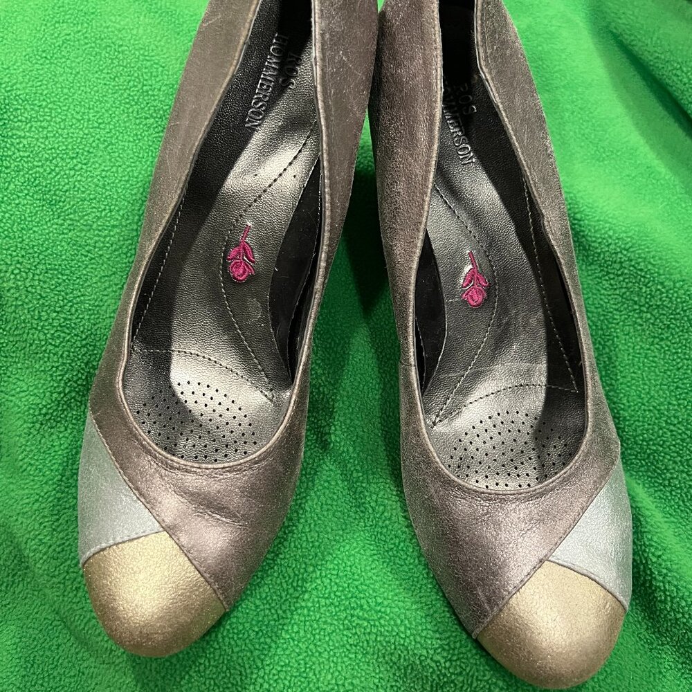 Ros Hommerson - Gold Block Heels - Size 7